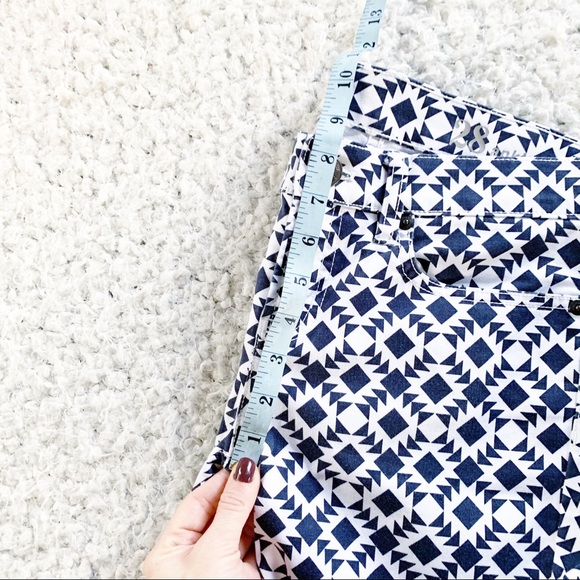 J. Crew Mid-Rise Toothpick Jean Black/White Print - Picture 9 of 13